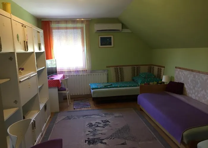 Pensión Katalin 3*