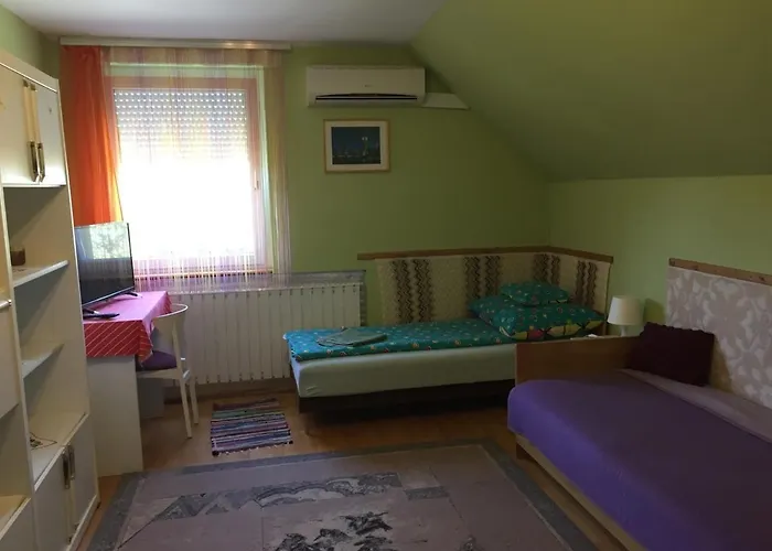 Pensión Katalin 3*